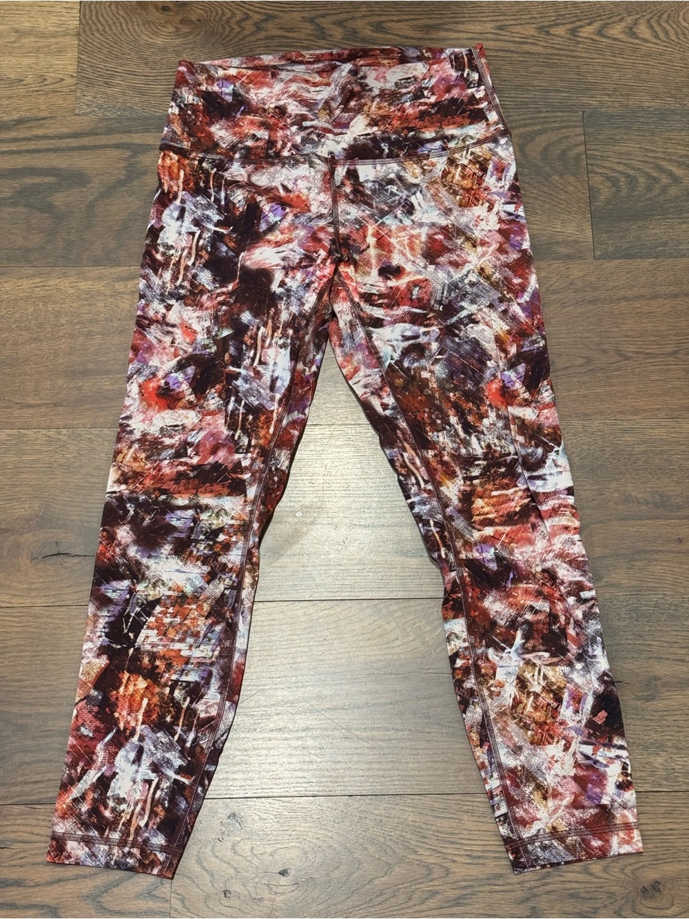 lululemon athletica Multicolor Abstract Print Leggings (Burgundy, White, Purple)